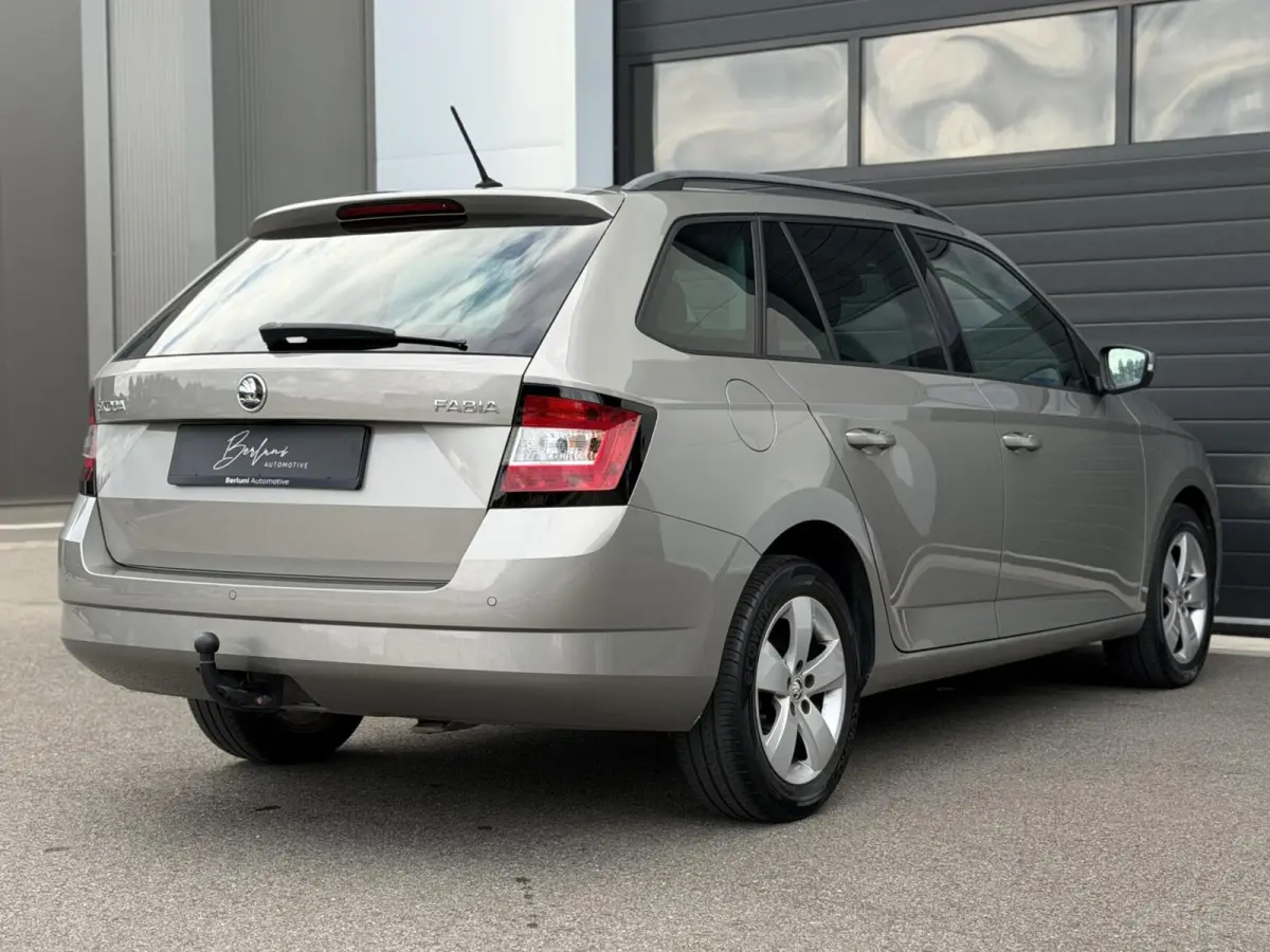 1.2 TSI Style AUTOMAAT|Trekhaak|Parksensor