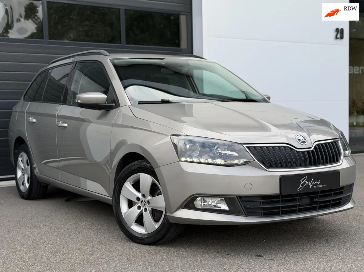1.2 TSI Style AUTOMAAT|Trekhaak|Parksensor
