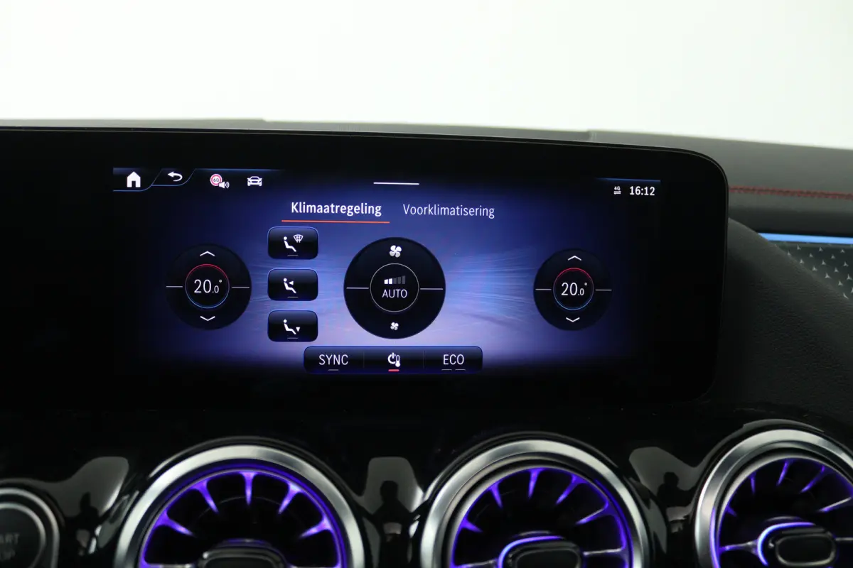 250+ Business Solution AMG 71 kWh (SOH 100%, PANORAMADAK, SFEERVERLICHTING, MOMERY SEATS, RONDOMZICHT CAMERA, FABRIEKSGARANTIE)