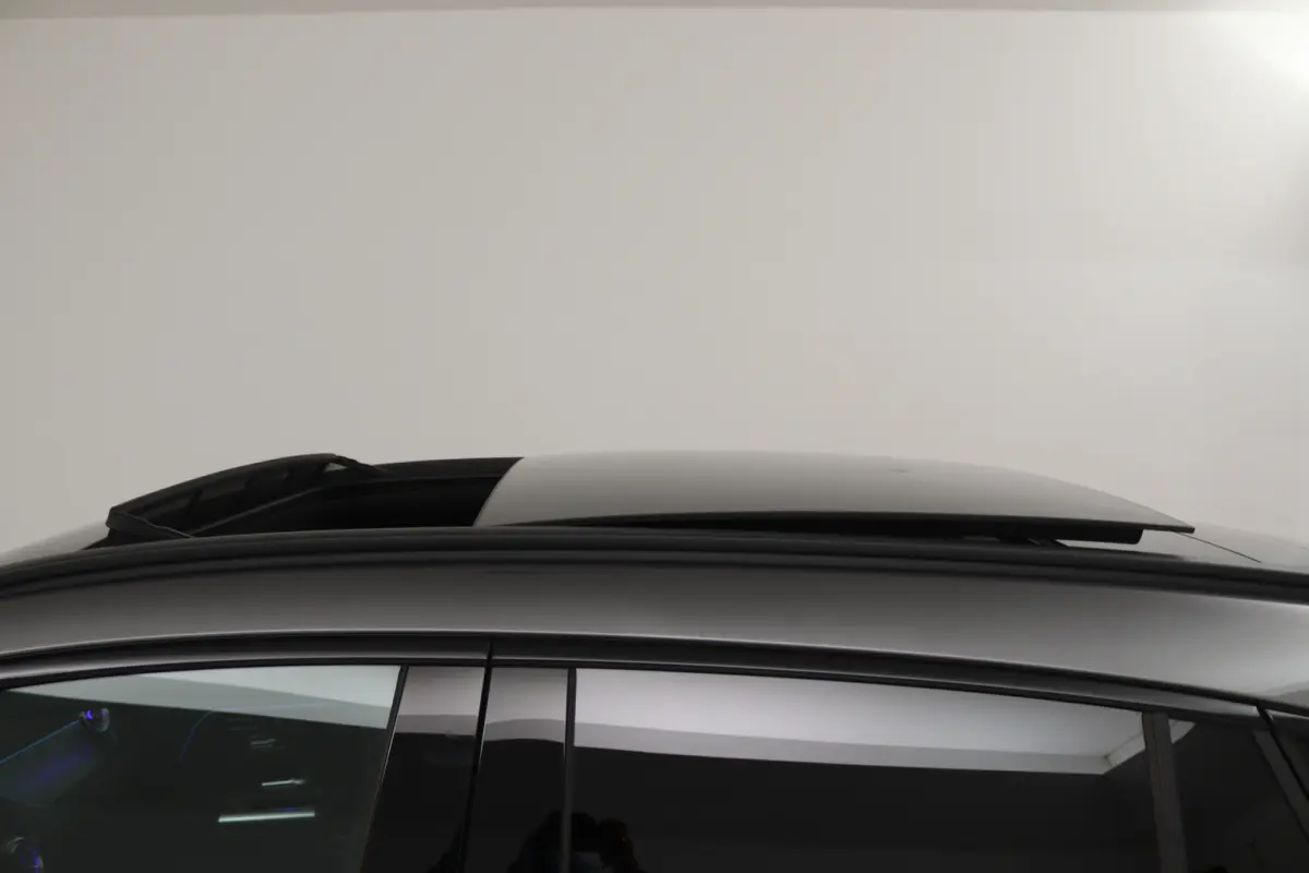 250+ Business Solution AMG 71 kWh (SOH 100%, PANORAMADAK, SFEERVERLICHTING, MOMERY SEATS, RONDOMZICHT CAMERA, FABRIEKSGARANTIE)