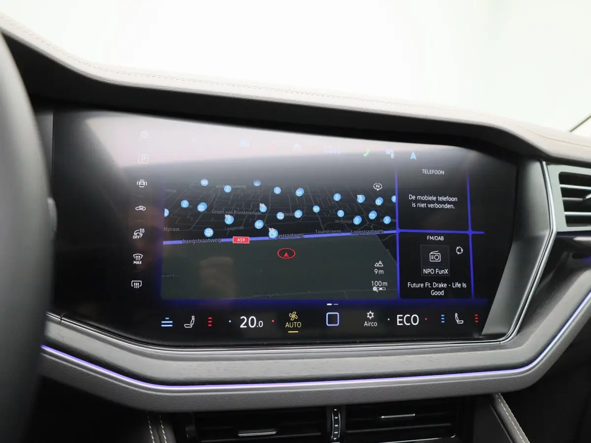 3.0 TSi eHybrid 4MOTION Elegance 381 PK | V6 | Luchtvering | Plug-In | Nightvision | Panorama Dak | Trekhaak | Head-Updisplay | Stoelverwarming Voor & Achter | Dynaudio | Geheugenfunctie sto