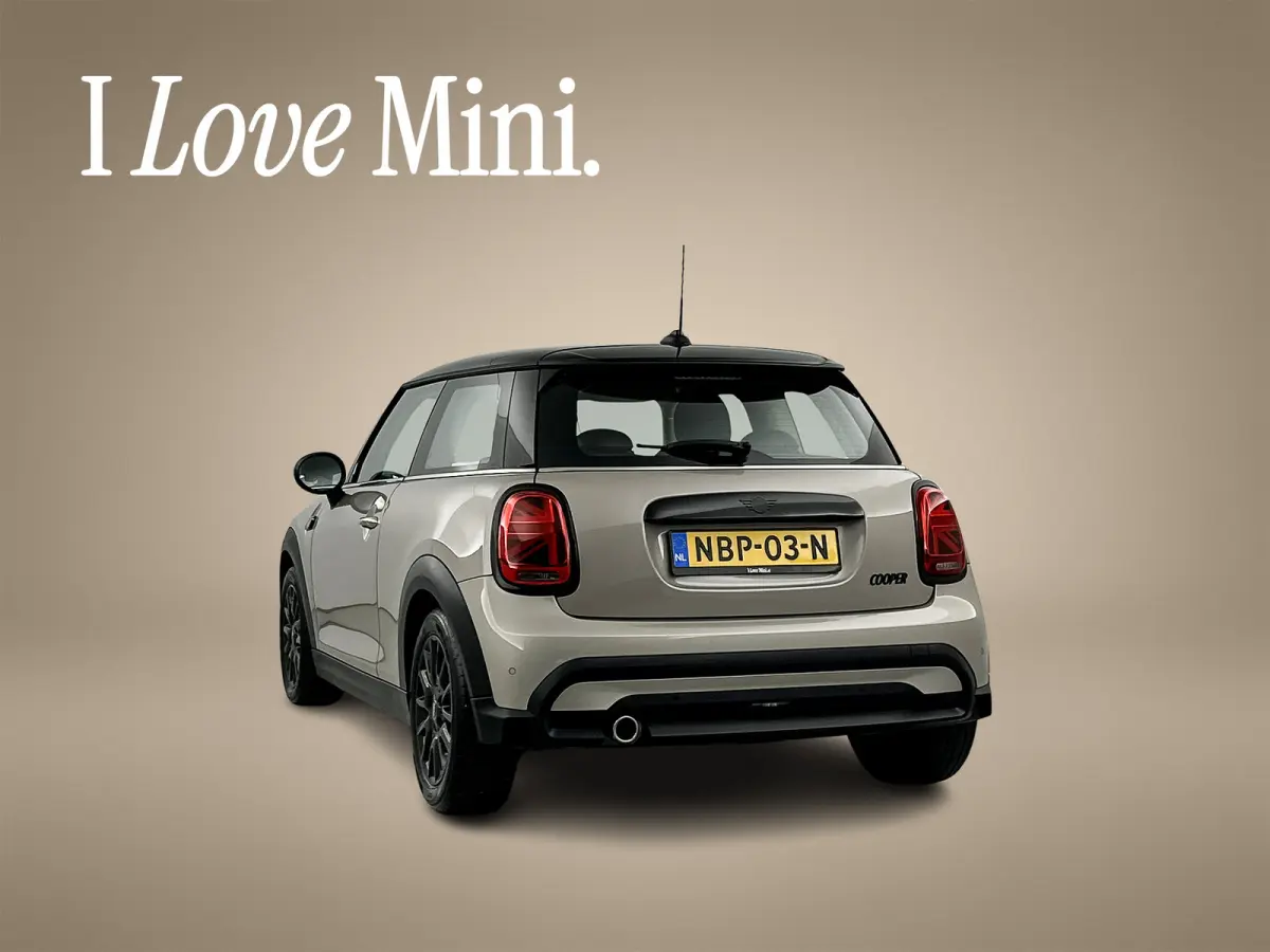 1.5 Aut. Cooper Camden Edition Leder/Sportstoelen Climate Carplay