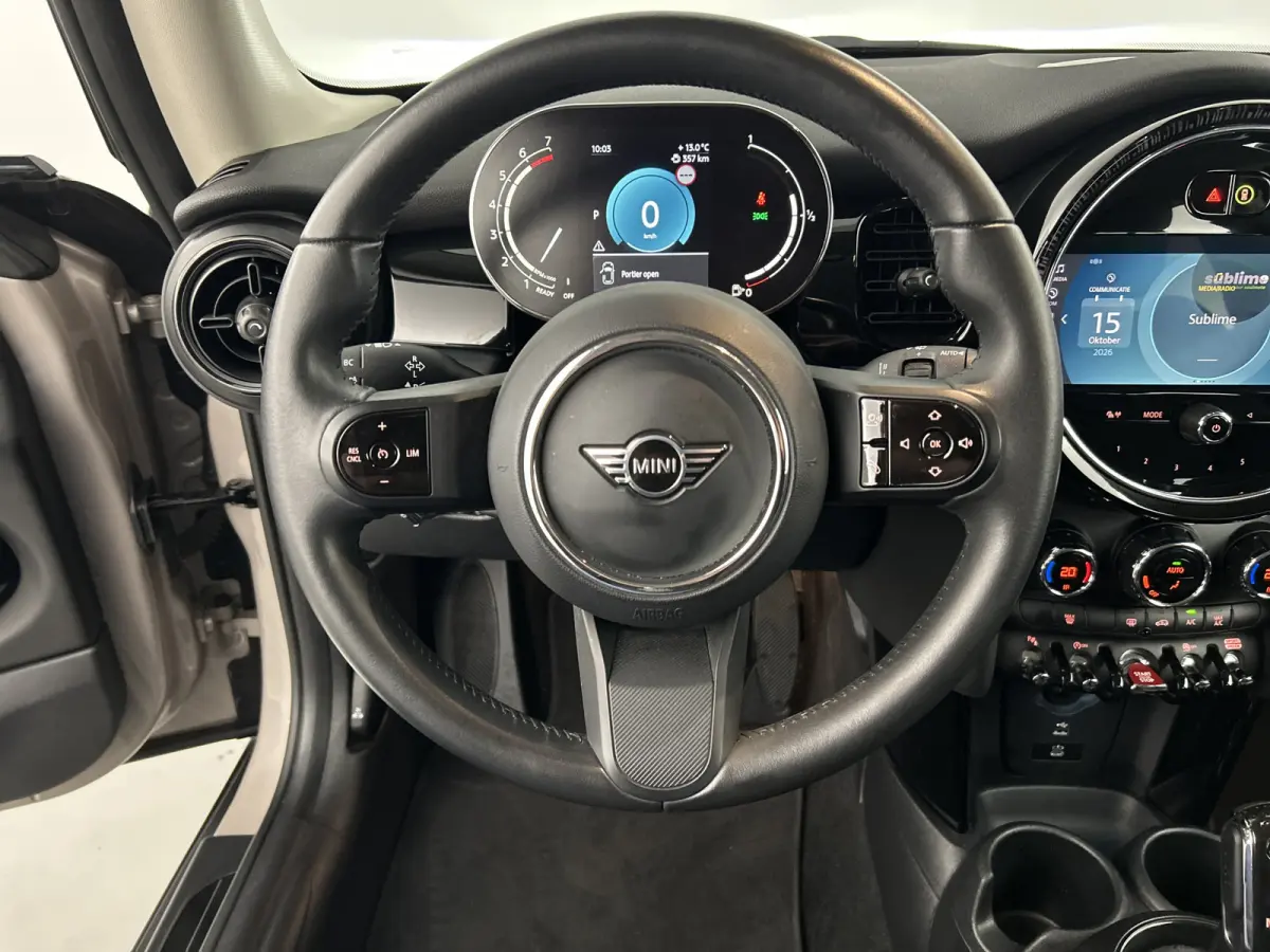 1.5 Aut. Cooper Camden Edition Leder/Sportstoelen Climate Carplay