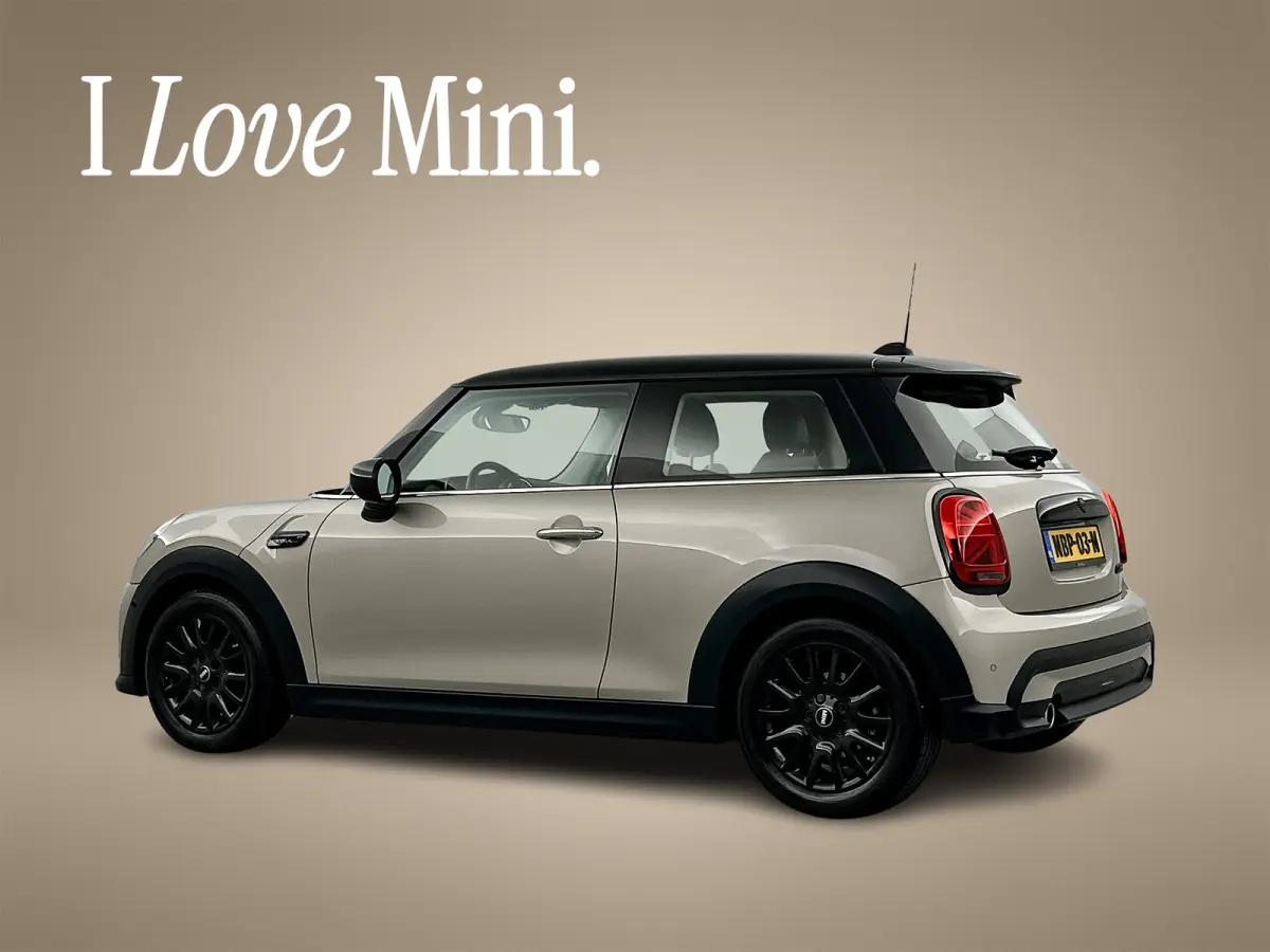 1.5 Aut. Cooper Camden Edition Leder/Sportstoelen Climate Carplay