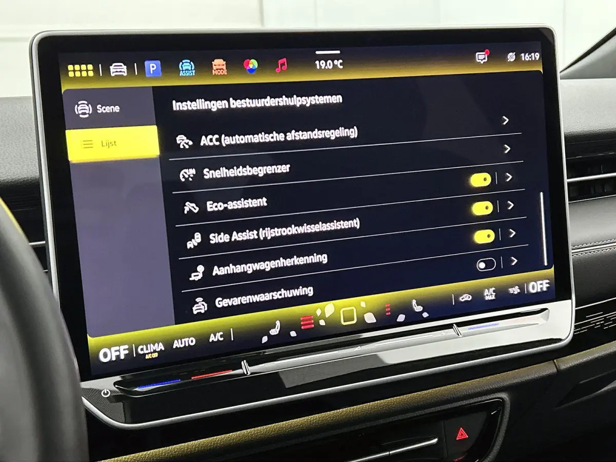 Pro Limited Edition 77 kWh | 286 PK | SOH 97.5% | Automaat | Trekhaak inklapbaar | Apple Carplay / Android Auto | 360 Parkeercamera | Head-up Display | Black Style Pakket | Panoramadak | Sto