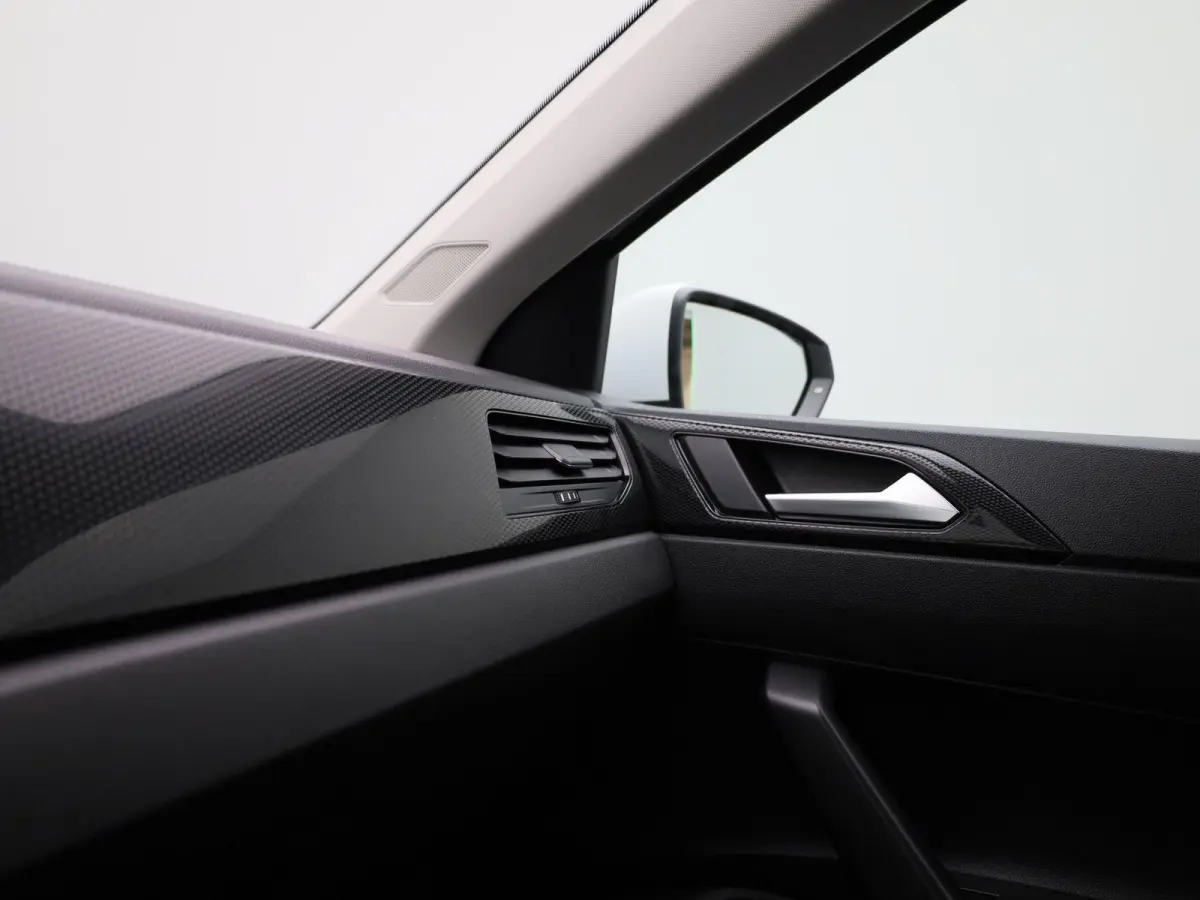 1.0 TSI Life 95Pk | Origineel Nederlands | 1e Eigenaar | LED-verlichting | Airco | Travel Assist | Adaptieve cruise control | LMV 15"inch velgen |
