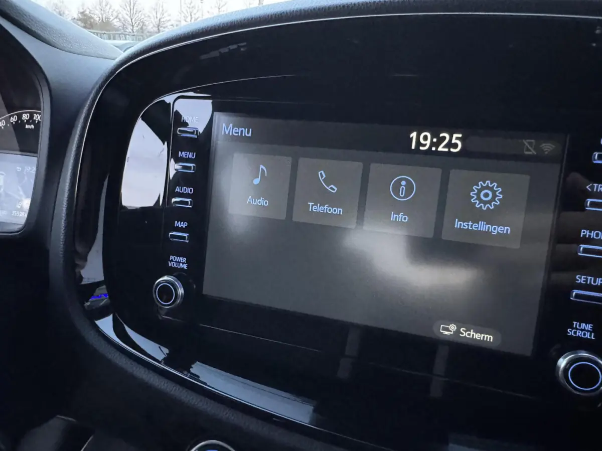 1.0 VVT-i S-CVT Pulse Automaat Camera CarPlay Garantie