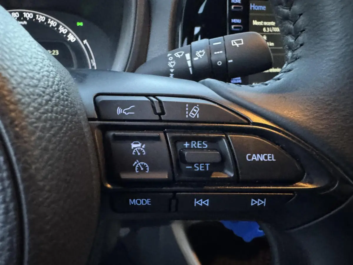1.0 VVT-i S-CVT Pulse Automaat Camera CarPlay Garantie
