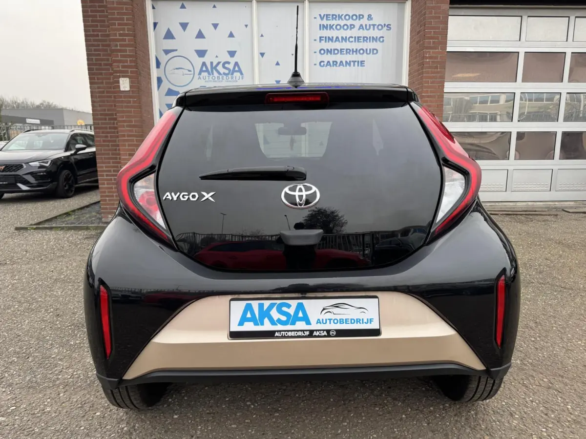 1.0 VVT-i S-CVT Pulse Automaat Camera CarPlay Garantie