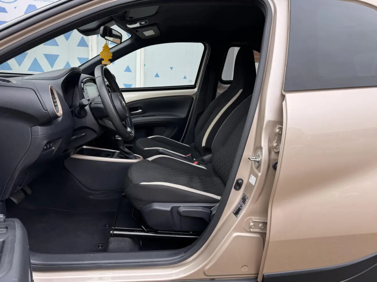 1.0 VVT-i S-CVT Pulse Automaat Camera CarPlay Garantie