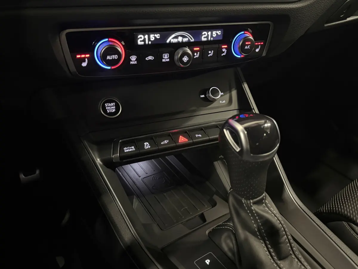 45 TFSI e 3 x S line Blackpack Pano ACC Matrix