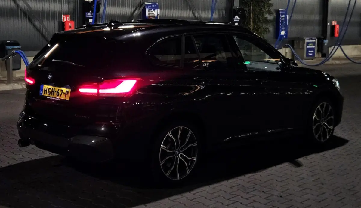 xDrive25e High Executive M Pakket Pano Hud Memory Seats
