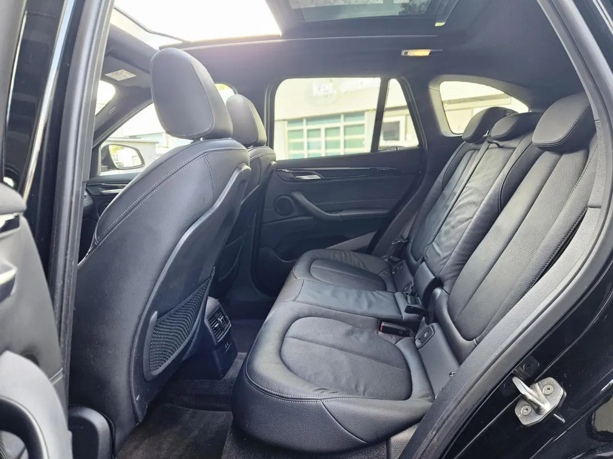 xDrive25e High Executive M Pakket Pano Hud Memory Seats