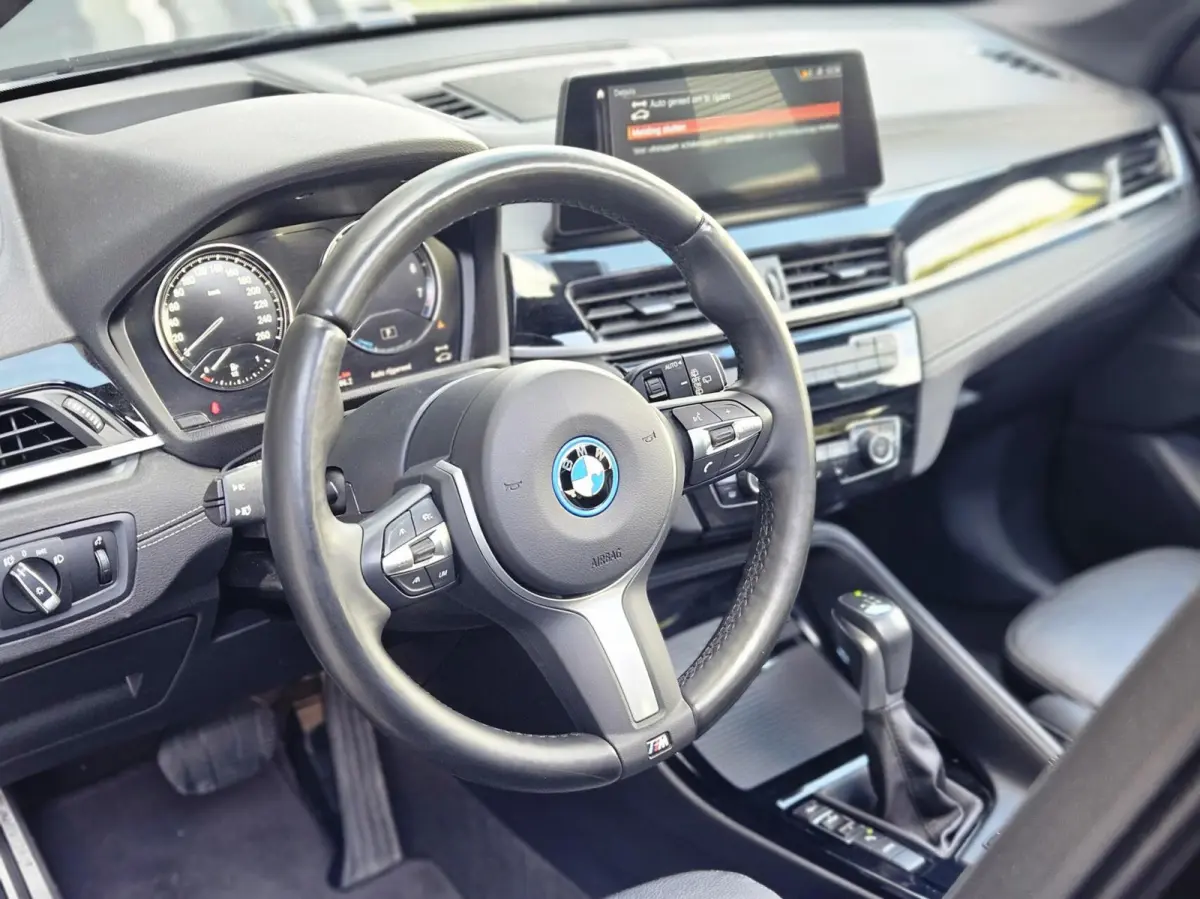 xDrive25e High Executive M Pakket Pano Hud Memory Seats