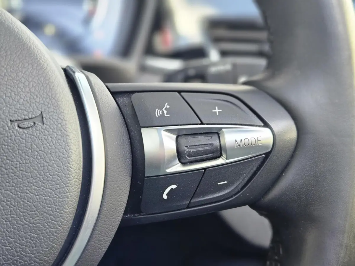xDrive25e High Executive M Pakket Pano Hud Memory Seats