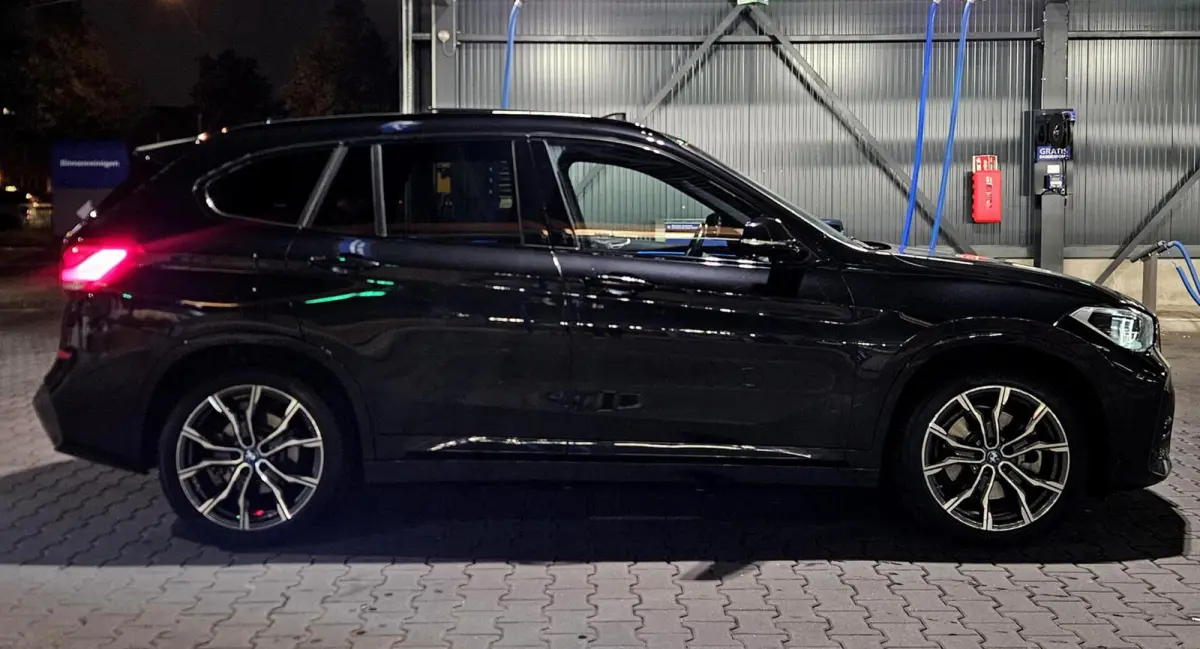 xDrive25e High Executive M Pakket Pano Hud Memory Seats