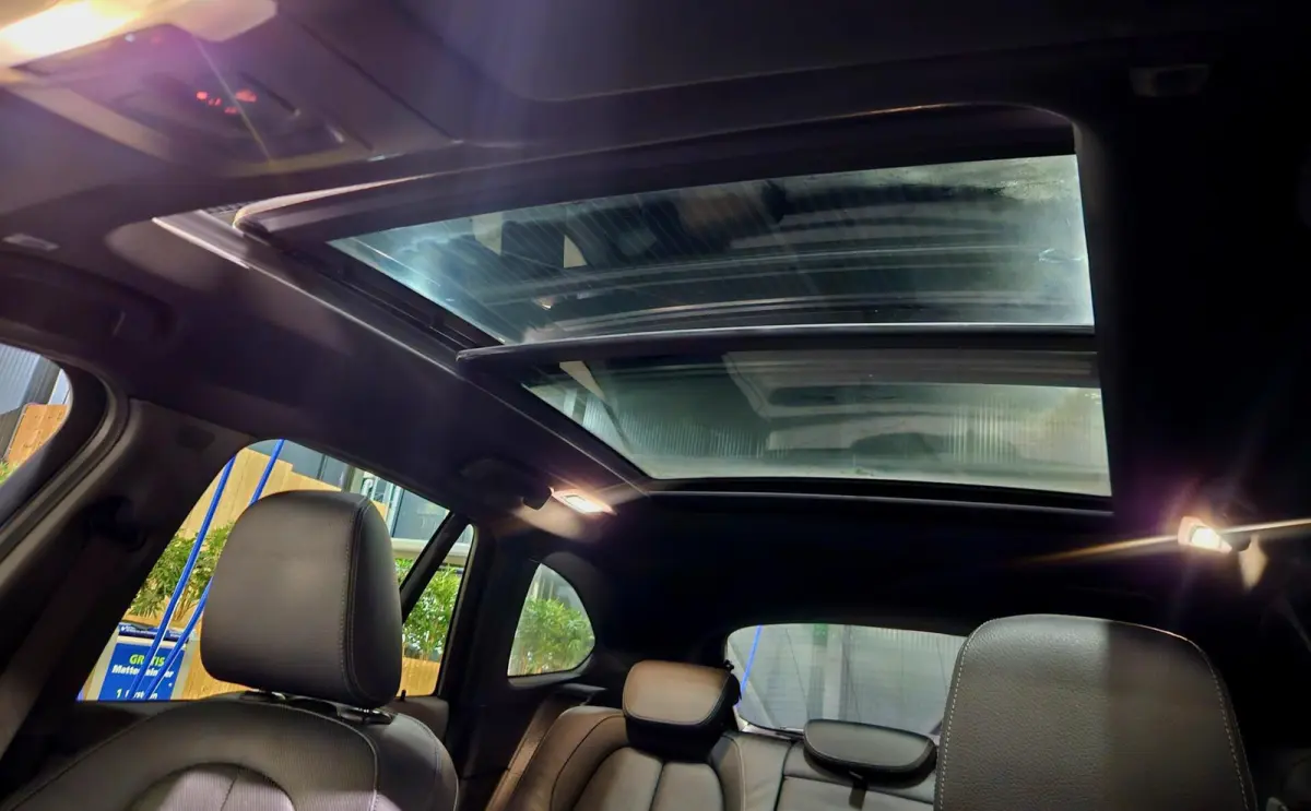 xDrive25e High Executive M Pakket Pano Hud Memory Seats