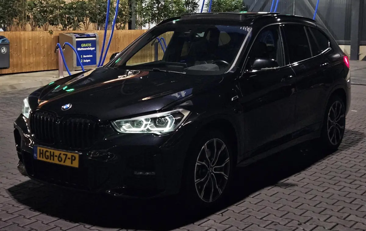 xDrive25e High Executive M Pakket Pano Hud Memory Seats