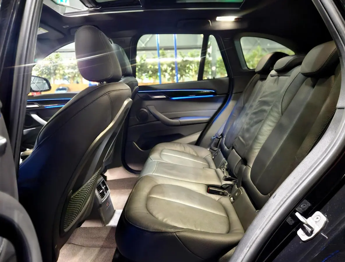 xDrive25e High Executive M Pakket Pano Hud Memory Seats