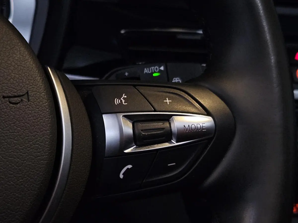 xDrive25e High Executive M Pakket Pano Hud Memory Seats