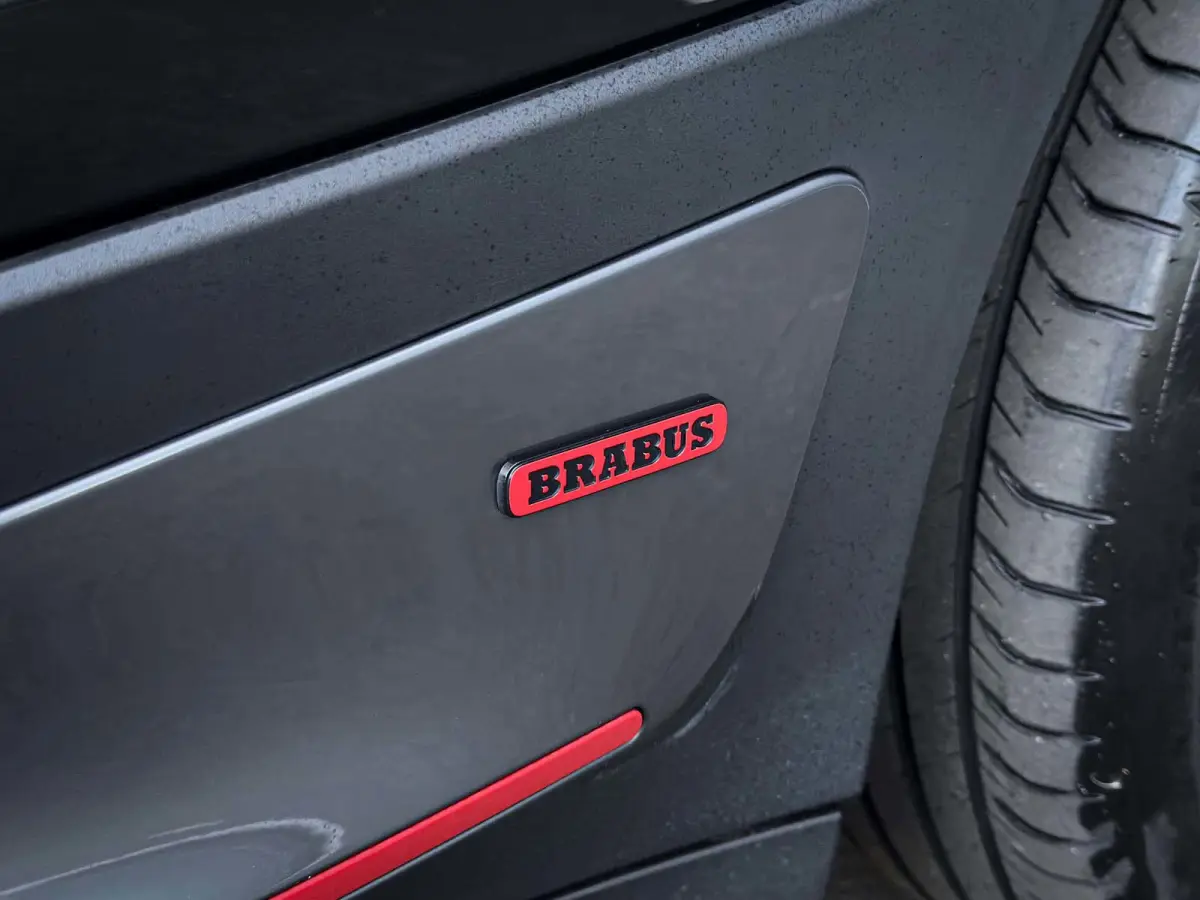 BRABUS 66 kWh, Pano, HUD, Beats, ACC, Keyless, 360°, Stoelverwarming, Stuurverwarming, Sfeerverlichting, Dodehoekdetectie