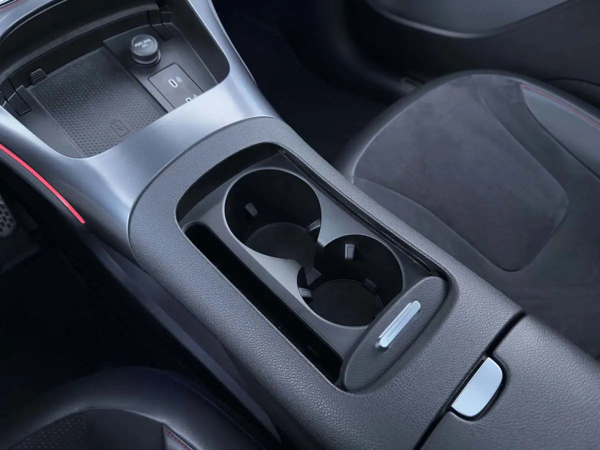 BRABUS 66 kWh, Pano, HUD, Beats, ACC, Keyless, 360°, Stoelverwarming, Stuurverwarming, Sfeerverlichting, Dodehoekdetectie