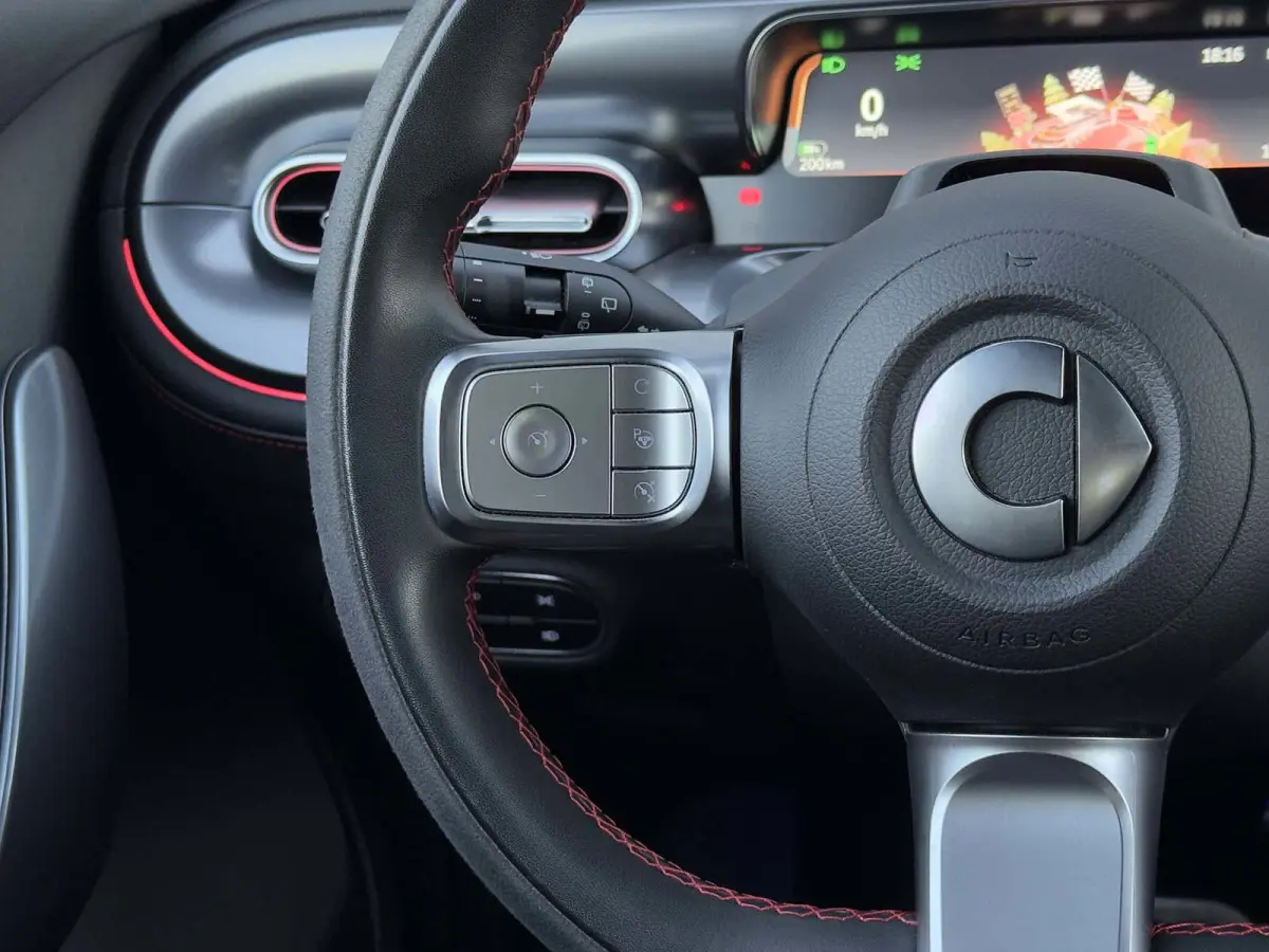 BRABUS 66 kWh, Pano, HUD, Beats, ACC, Keyless, 360°, Stoelverwarming, Stuurverwarming, Sfeerverlichting, Dodehoekdetectie