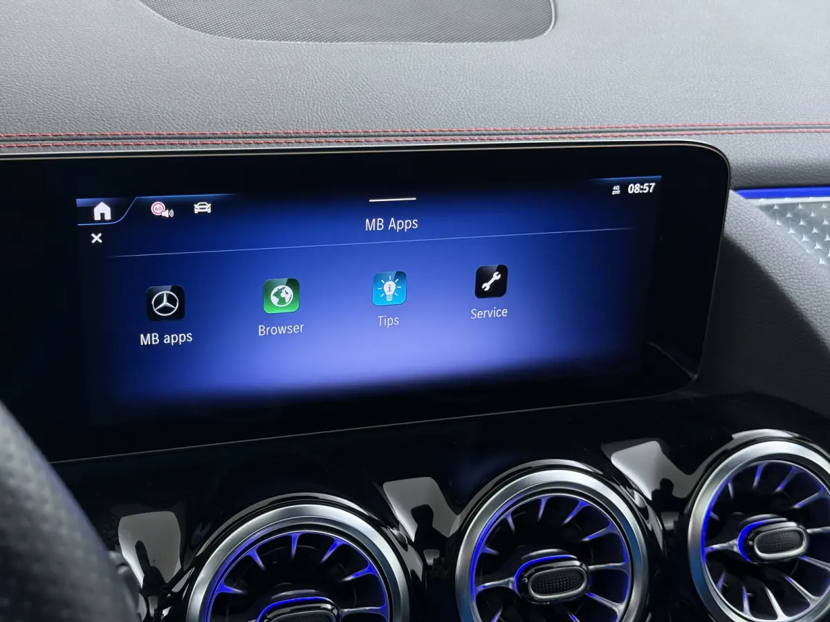 EQA 250+ AMG Line 71 kWh | Pano HUD Burmester Memory Trekhaak