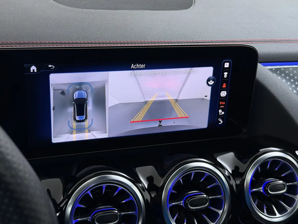 EQA 250+ AMG Line 71 kWh | Pano HUD Burmester Memory Trekhaak