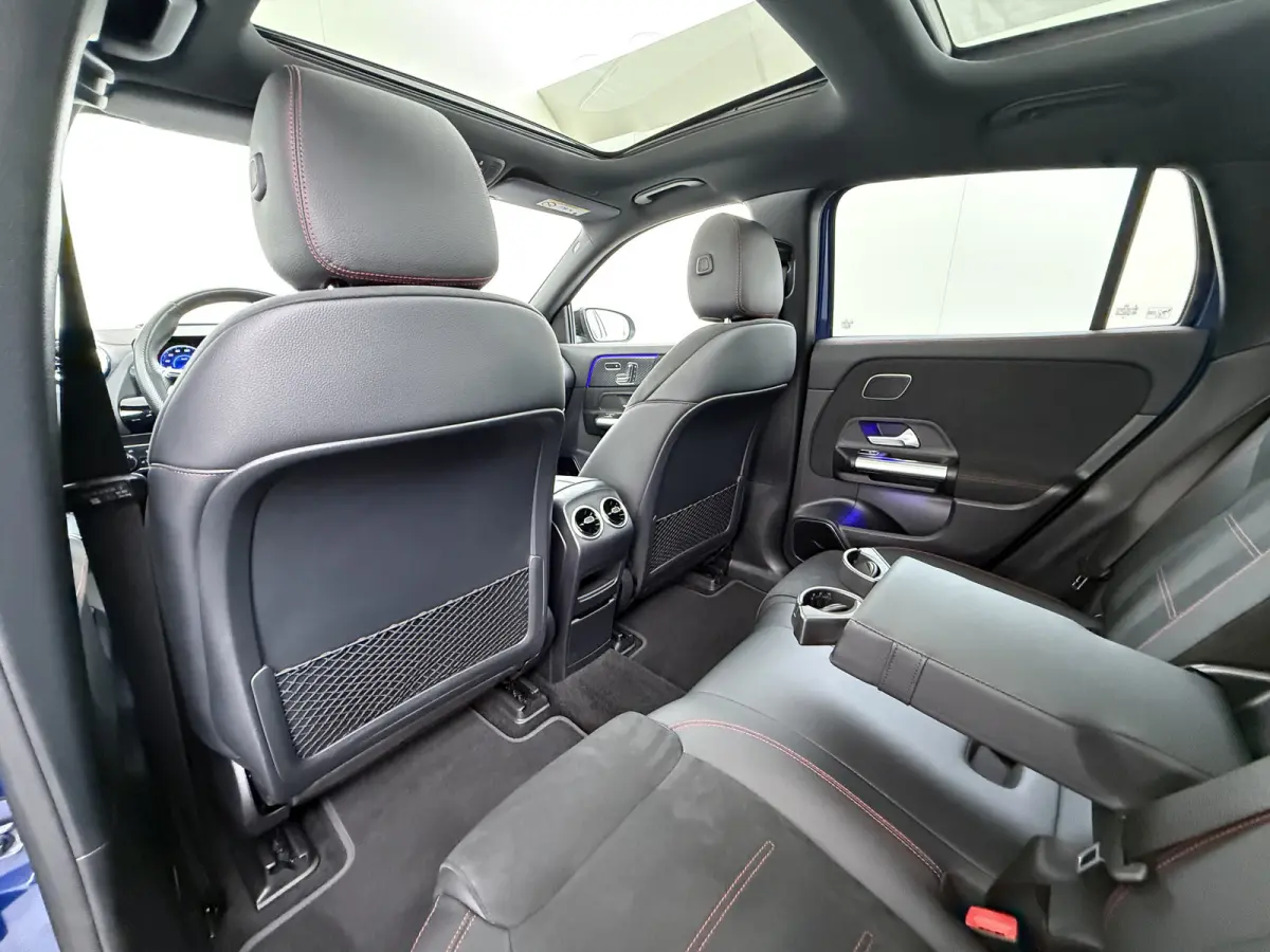 EQA 250+ AMG Line 71 kWh | Pano HUD Burmester Memory Trekhaak