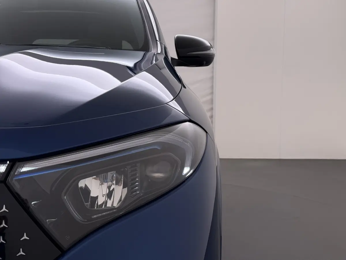 EQA 250+ AMG Line 71 kWh | Pano HUD Burmester Memory Trekhaak