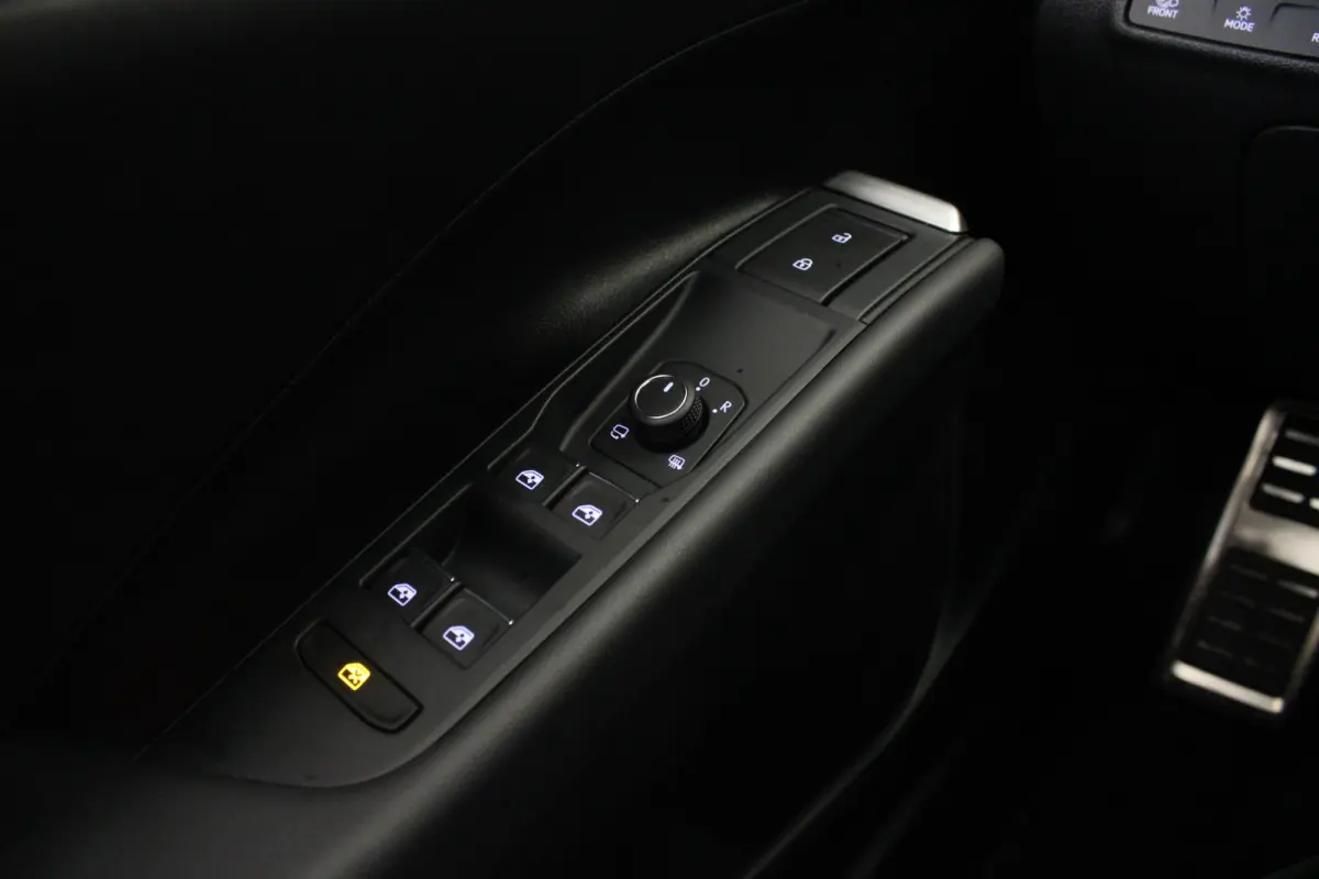 1.5 Hybrid R-Line