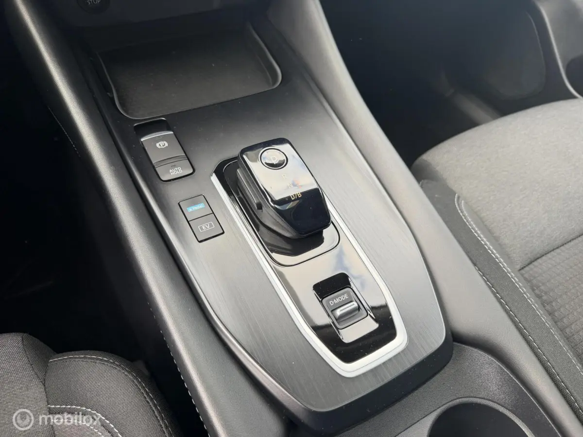 1.5 e-Power N-Connecta NAVI*CAMERA*PANO-DAK*