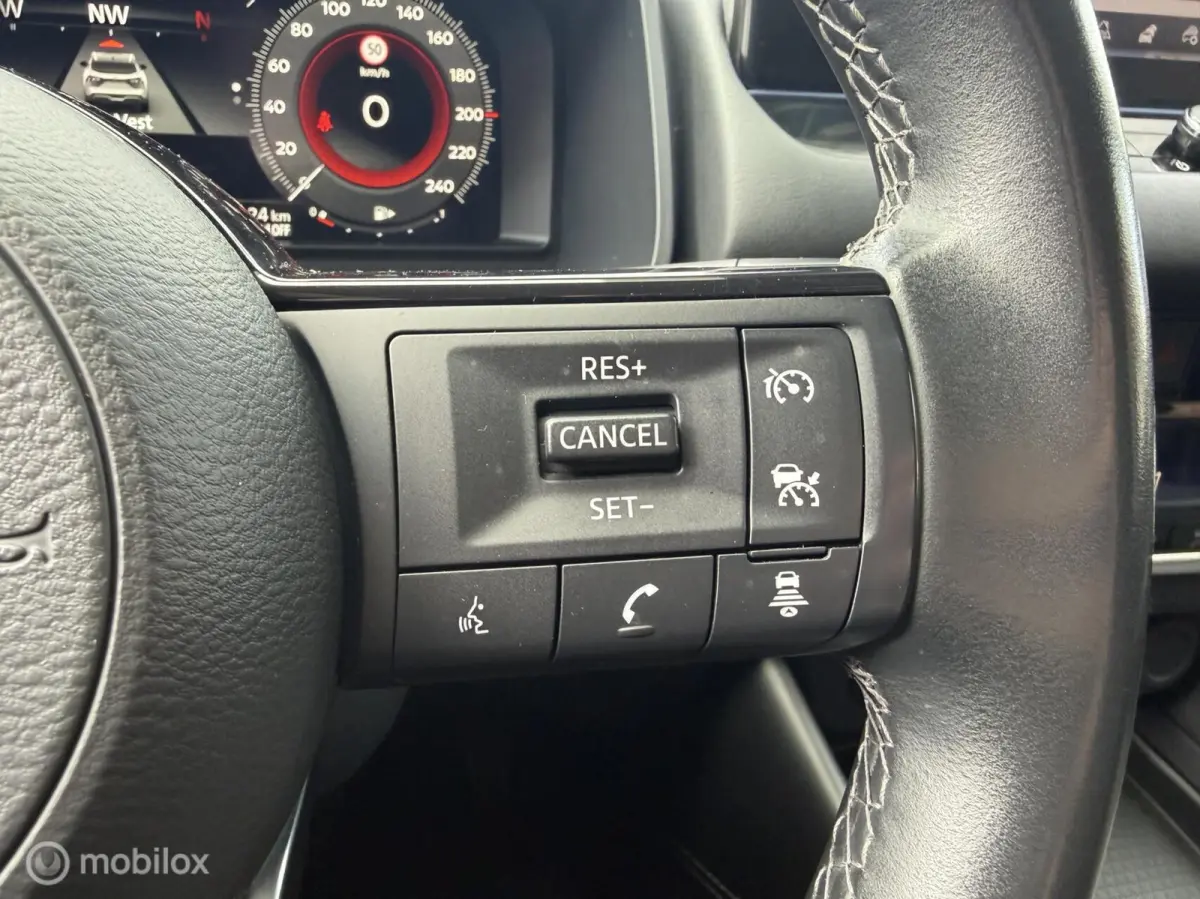 1.5 e-Power N-Connecta NAVI*CAMERA*PANO-DAK*