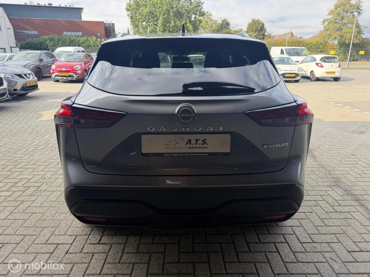 1.5 e-Power N-Connecta NAVI*CAMERA*PANO-DAK*