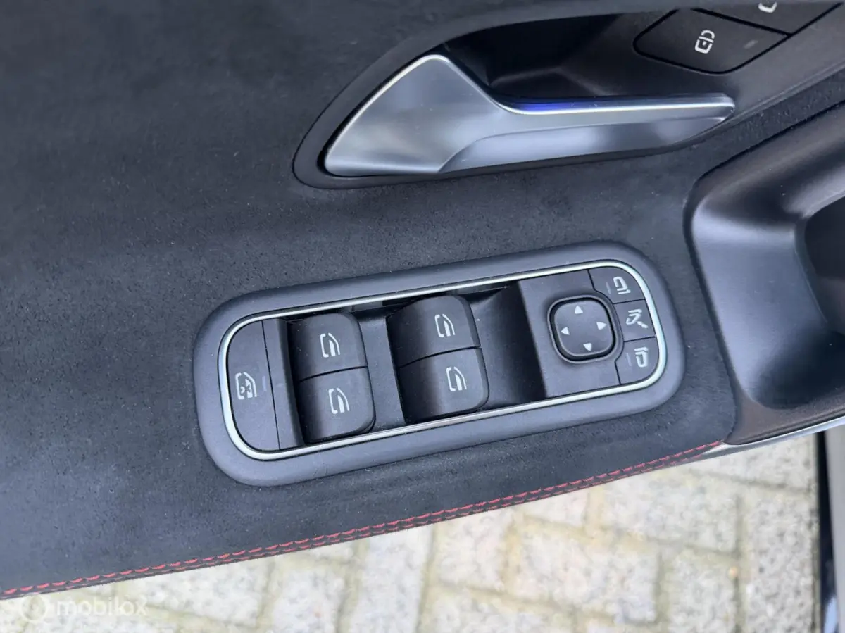 250 e AMG*PANO-DAK*ACC*WIDESCREEN*