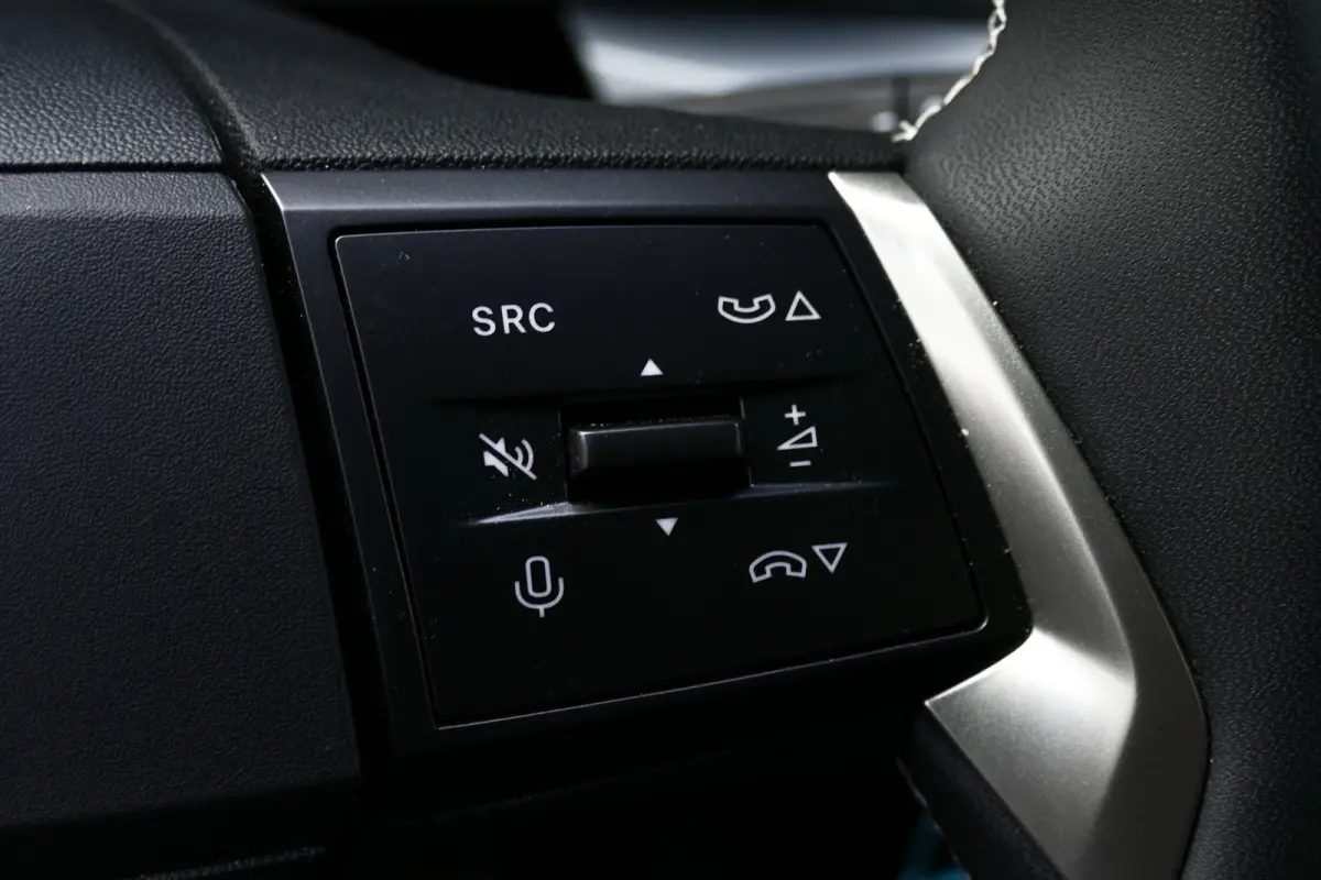 1.2 HYBRID 136PK 7-ZITS GS AUTOMAAT / CAMERA / STOEL-STUURVERWARMING / 8 JAAR GARANTIE / 17"LMV / LED / NAVI / CLIMA / PDC / BLUETOOTH / CRUISECONTROL / 1E EIGENAAR / SCHITTERENDE STAAT !!
