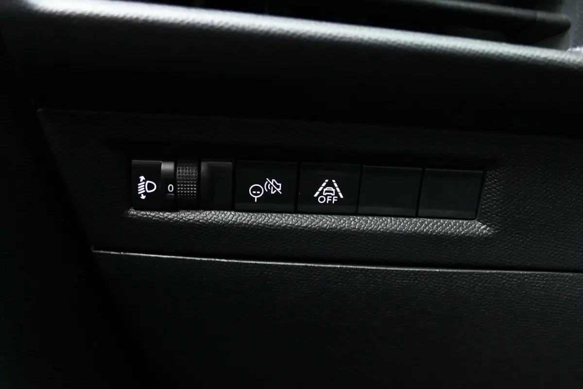 1.2 HYBRID 136PK 7-ZITS GS AUTOMAAT / CAMERA / STOEL-STUURVERWARMING / 8 JAAR GARANTIE / 17"LMV / LED / NAVI / CLIMA / PDC / BLUETOOTH / CRUISECONTROL / 1E EIGENAAR / SCHITTERENDE STAAT !!