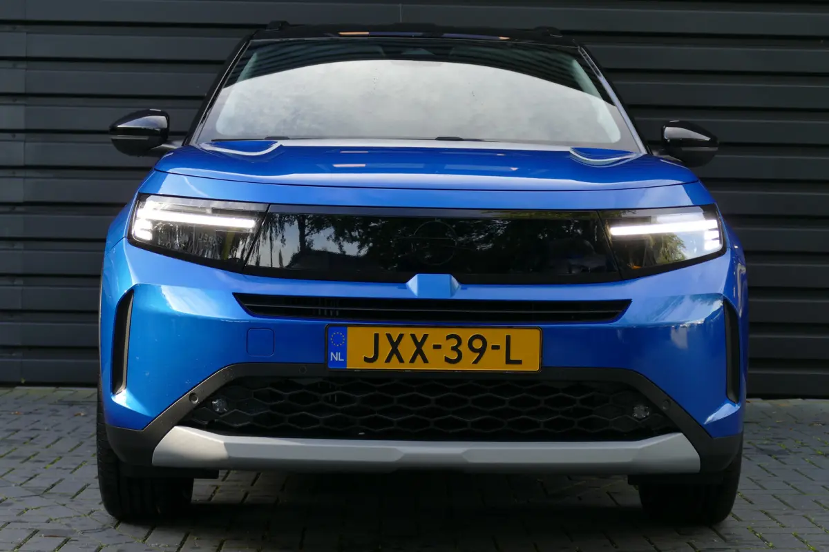 1.2 HYBRID 136PK 7-ZITS GS AUTOMAAT / CAMERA / STOEL-STUURVERWARMING / 8 JAAR GARANTIE / 17"LMV / LED / NAVI / CLIMA / PDC / BLUETOOTH / CRUISECONTROL / 1E EIGENAAR / SCHITTERENDE STAAT !!