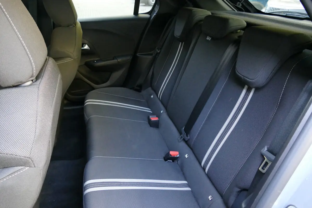 1.2 TURBO HYBRID GS AUTOMAAT / CAMERA / 16"LMV / NAVI / CLIMA / LED / PDC / BLUETOOTH / CRUISECONTROL / 1E EIGENAAR / SCHITTERENDE STAAT !!
