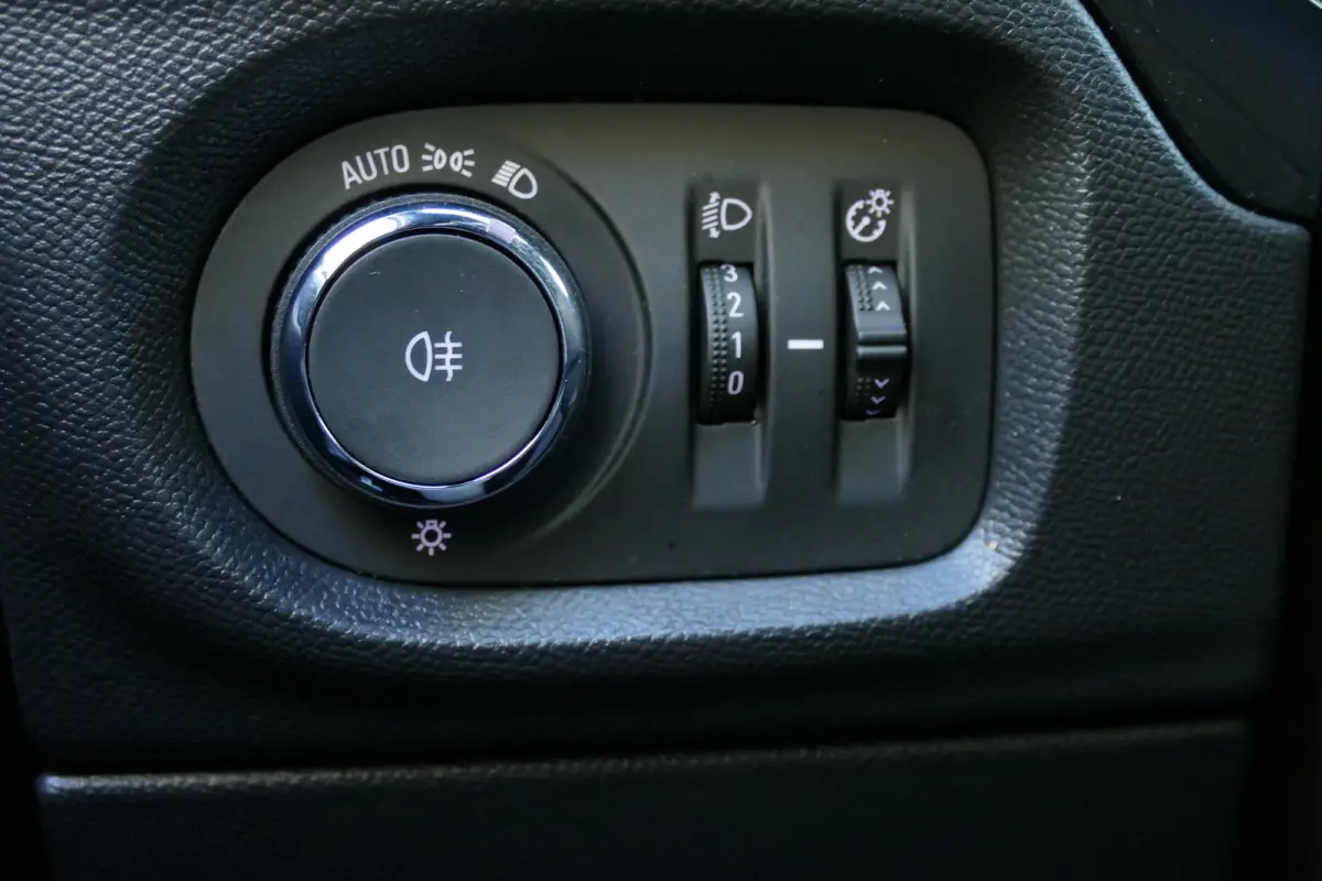 1.2 TURBO HYBRID GS AUTOMAAT / CAMERA / 16"LMV / NAVI / CLIMA / LED / PDC / BLUETOOTH / CRUISECONTROL / 1E EIGENAAR / SCHITTERENDE STAAT !!