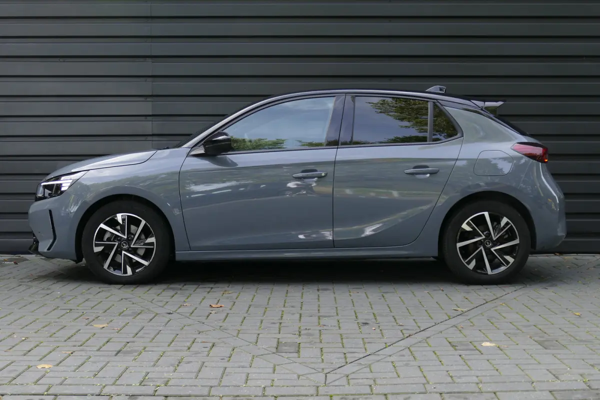 1.2 TURBO HYBRID GS AUTOMAAT / CAMERA / 16"LMV / NAVI / CLIMA / LED / PDC / BLUETOOTH / CRUISECONTROL / 1E EIGENAAR / SCHITTERENDE STAAT !!