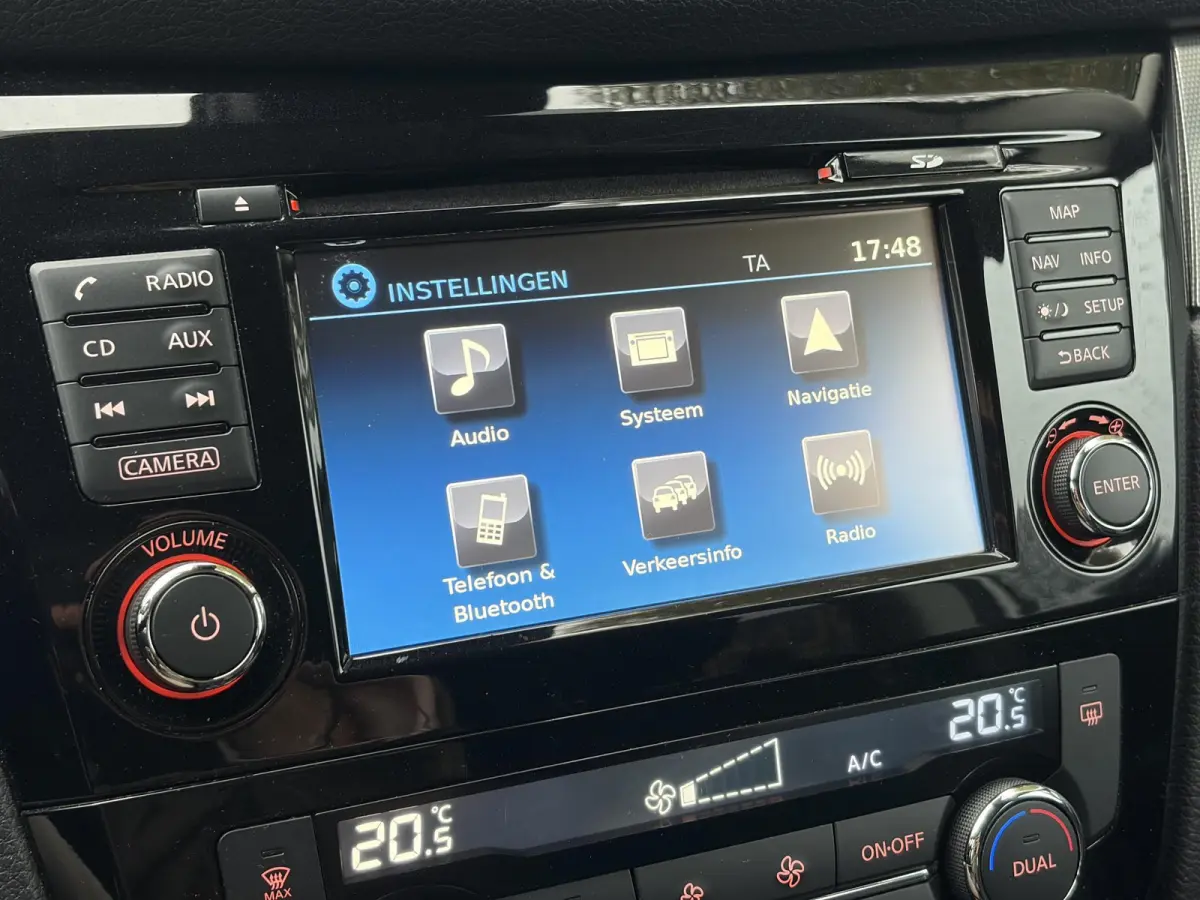 1.2 N-Connecta ✓Ketting vv in 07-2023✓360° Camera✓2e Eigenaar✓Pano✓Navi✓Keyless✓116pk✓Pdc V+A✓18"Lm velgen✓Clima✓Cruise✓Rijstrooksensor✓6 Bak✓Dodehoeksenor✓N.A