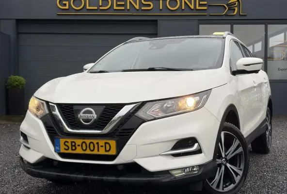 1.2 N-Connecta ✓Ketting vv in 07-2023✓360° Camera✓2e Eigenaar✓Pano✓Navi✓Keyless✓116pk✓Pdc V+A✓18"Lm velgen✓Clima✓Cruise✓Rijstrooksensor✓6 Bak✓Dodehoeksenor✓N.A