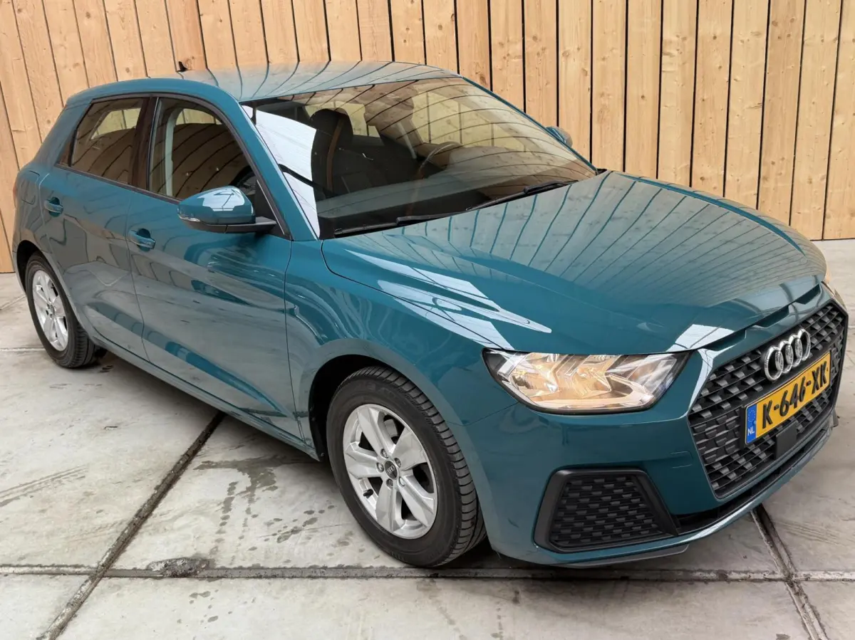 30 TFSI Pro Line 110pk 6 versnellingen | Apple CarPlay/Android Auto | Airconditioning | Cruise control | Digitale cockpit | Elektrische ramen voor en achter | Lichtmetalen velgen | Rijstrook