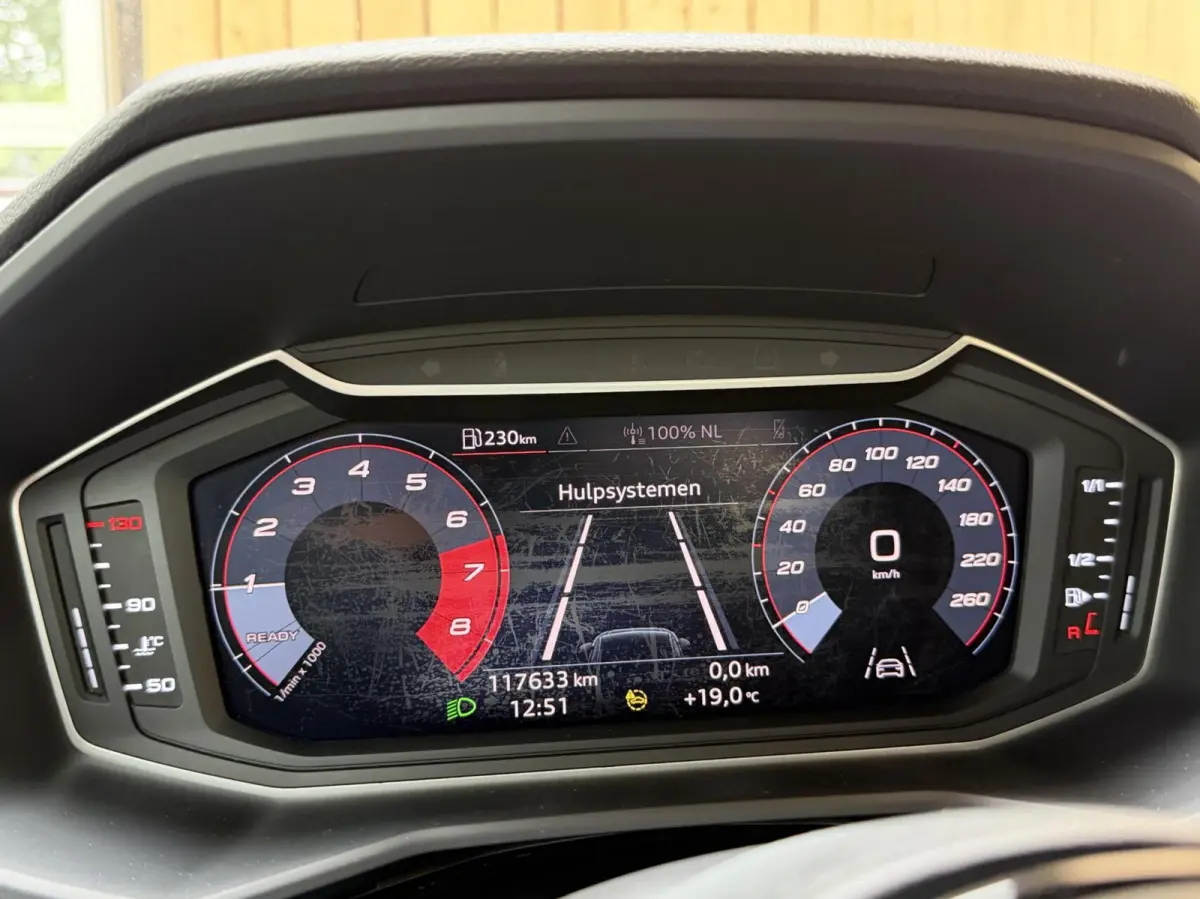 30 TFSI Pro Line 110pk 6 versnellingen | Apple CarPlay/Android Auto | Airconditioning | Cruise control | Digitale cockpit | Elektrische ramen voor en achter | Lichtmetalen velgen | Rijstrook