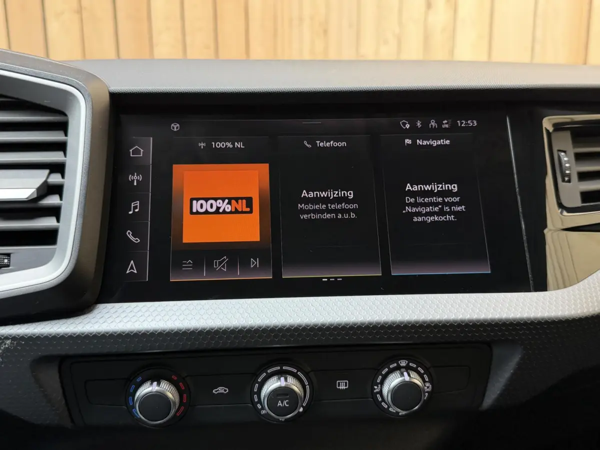 30 TFSI Pro Line 110pk 6 versnellingen | Apple CarPlay/Android Auto | Airconditioning | Cruise control | Digitale cockpit | Elektrische ramen voor en achter | Lichtmetalen velgen | Rijstrook