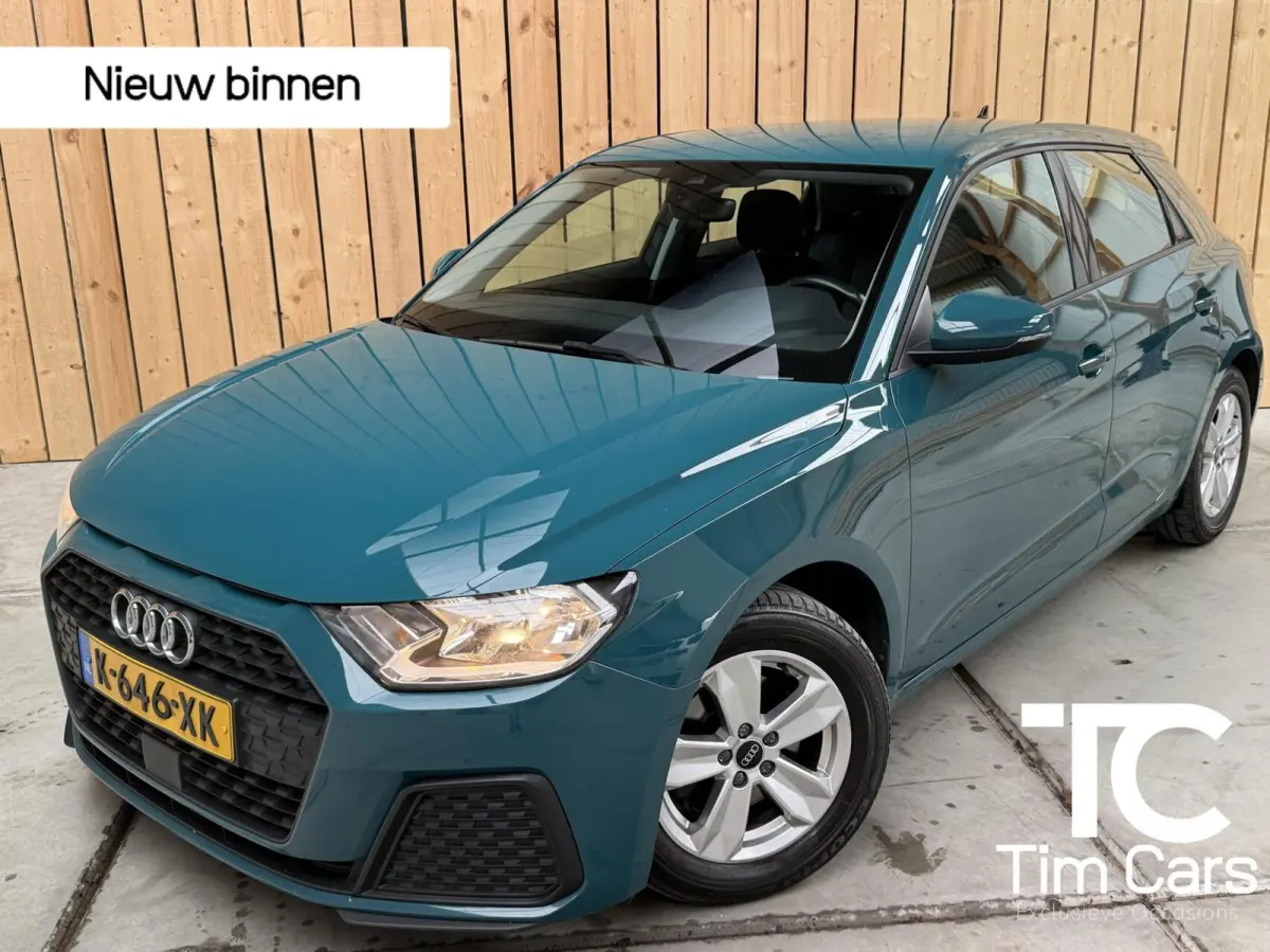 30 TFSI Pro Line 110pk 6 versnellingen | Apple CarPlay/Android Auto | Airconditioning | Cruise control | Digitale cockpit | Elektrische ramen voor en achter | Lichtmetalen velgen | Rijstrook