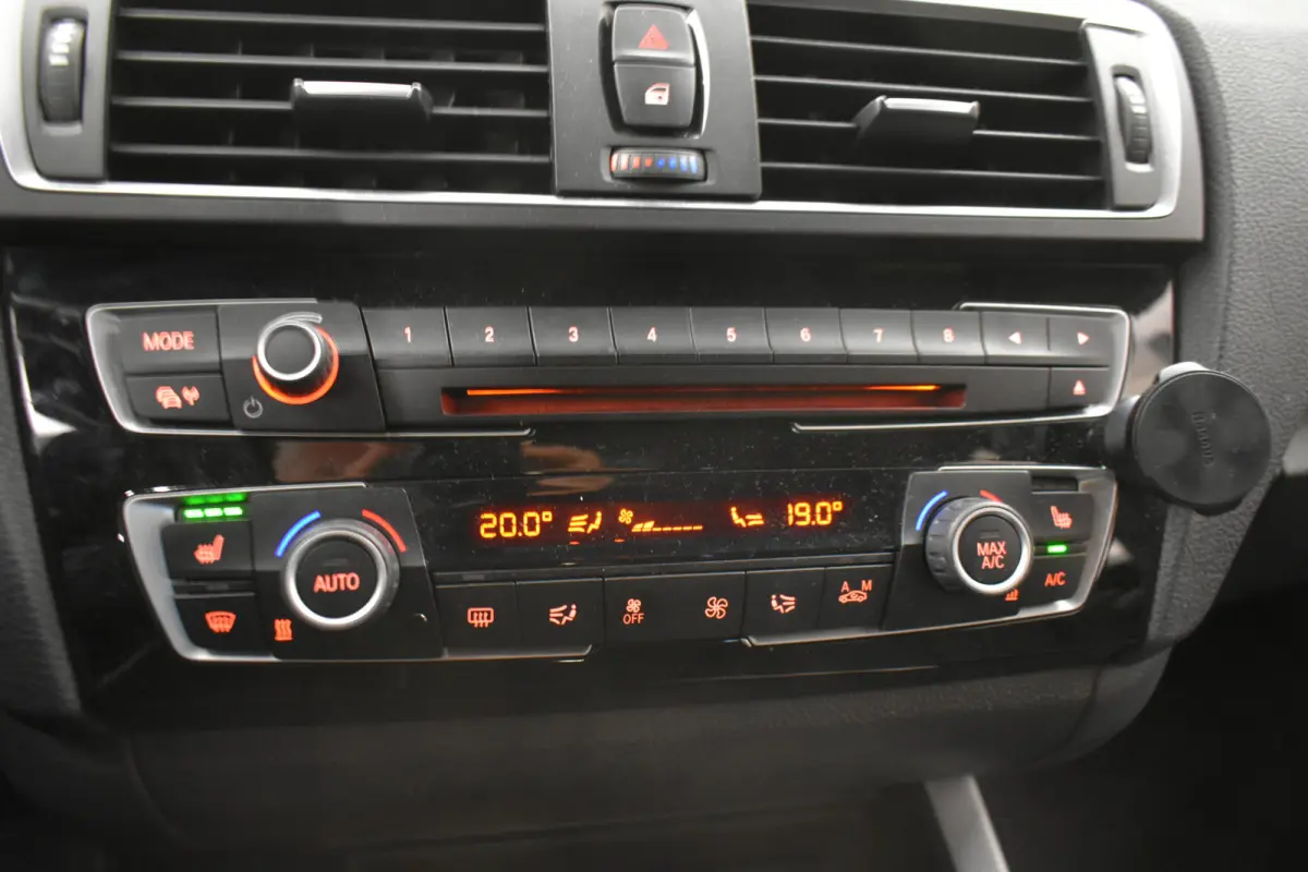 120i M-Sport 5 Drs Groot Navi Centennial Executive Stoelverwarming