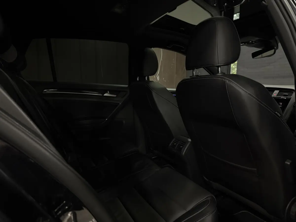 2.0 TSI 4Motion R|Pano|Dyn|CarPlay|ACC|Sfeer